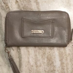 Nicole Miller grey wallst